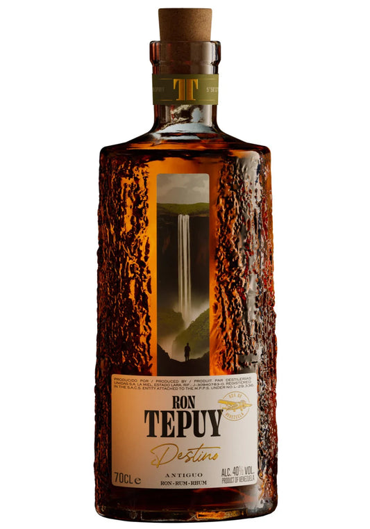 Destino Ron Tepuy