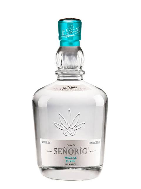 Mezcal Señorío Joven